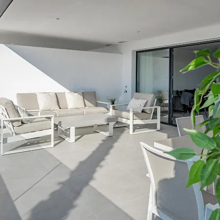 Lae131d- Apotel Hills By Roomservices